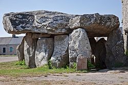 Dolmen of Crucuno, Brittany