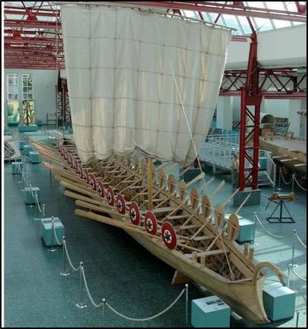 roman square sail boat 3rd-4th cent AD